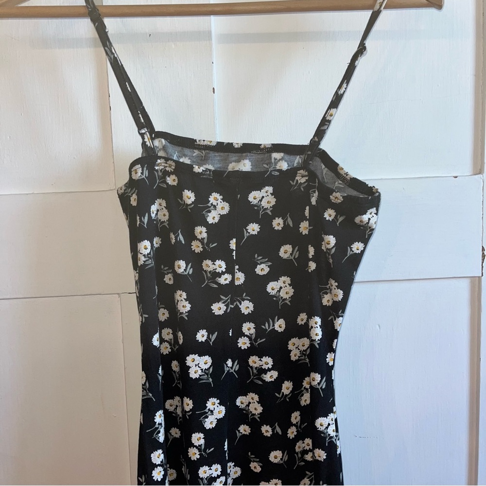 Floral Summer Dress - Picture 6 of 7